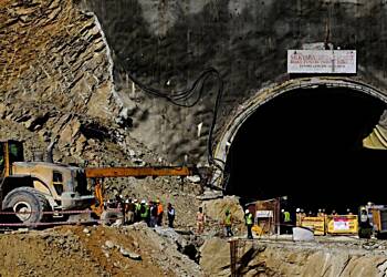 Uttarakhand tunnel collapse: Rescuers to drill new tunnels for trapped India workers