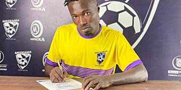 Al Ahly, Mamelodi Sundowns set sights on Medeama SC striker Jonathan Sowah