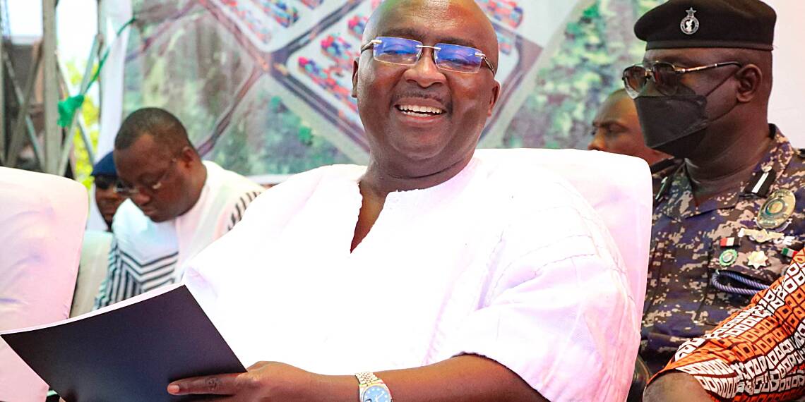 'Not everyone can appreciate what it takes to be an intelligent student' - Bawumia to Mahama on 2023 WASSCE results