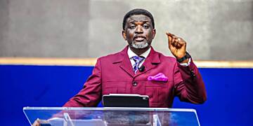 Agyinasare condemns 'corrupt, money-hungry' politicians and chiefs; urges christians to 'Shine a Light' on the crisis, declaring: 'We Can't All Stay Silent!'