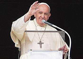 World leaders pay tribute to Pope Francis