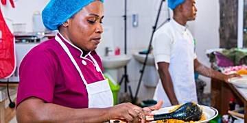 #FAILACOOKATHON: Cook-a-thon interrupted by unexpected power outage; Ghananians displeased