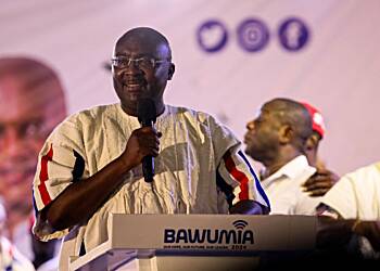 Dr. Bawumia promises to reduce cost of Data and mobile phones