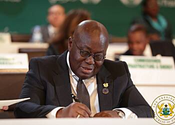 Akufo Addo reaffirms ban on vehicle acquisition by outgoing appointees