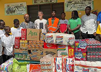 Mercy Social Center receives support from Happy FM/Lakeside Marina Park