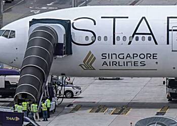 Singapore Airlines compensates passengers injured by turbulence
