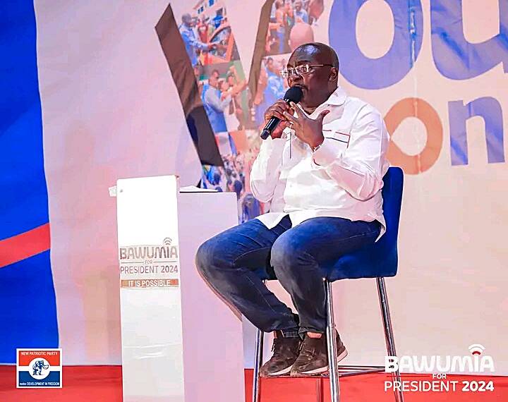 Digitalization vs 'Akonfem': Bawumia jabs Mahama over Ghana's progress