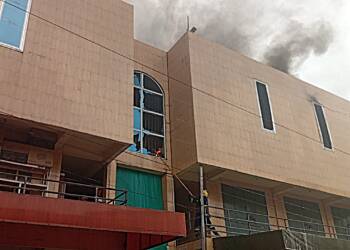 Fire destroys shops at Zongo Lane