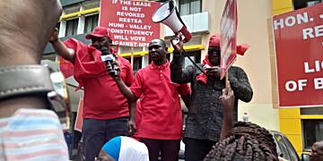 GMWU commences week-long demo; demands for immediate termination of mining lease