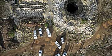 South Africa launches rescue mission for trapped illegal miners