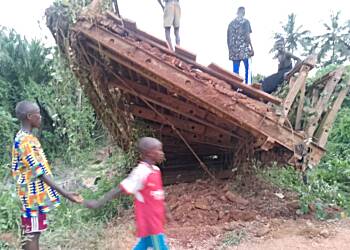 Tipper truck capsizes on Amoako bridge, disrupting movement in Amenfi West