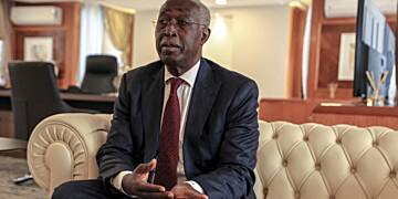 Gabon: Interior Minister confirms approval of new constitution