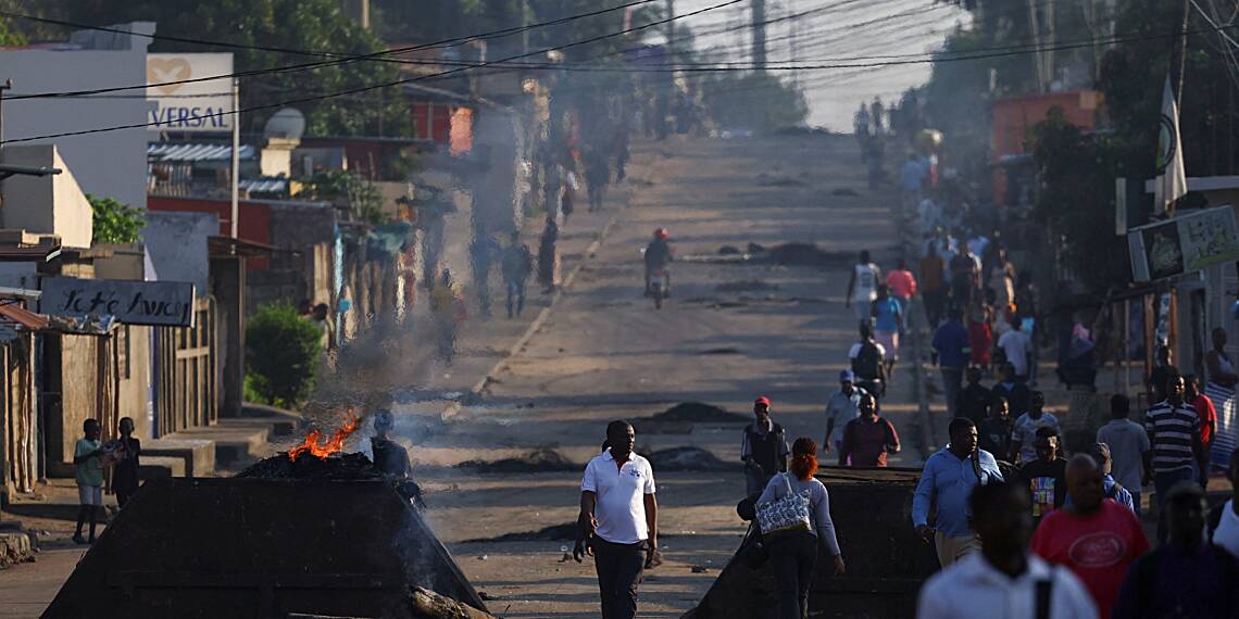 South Africa closes main border with Mozambique as post-election protests escalate