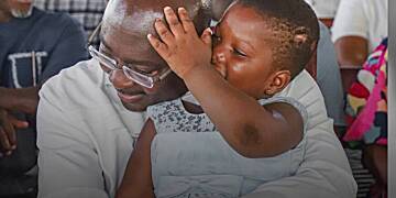 Bawumia celebrates recovery of 4-year-old cured leper