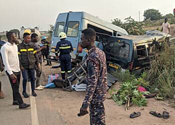Gory accident on Gomoa Okyereko junction claims the lives of three passengers, leaving 20 in critical condition