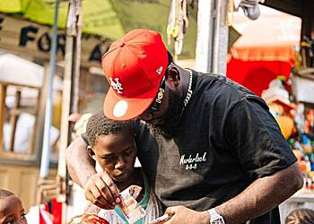 Merdarlock feeds thousands on the street, donates cash gifts to families