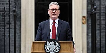 UK Prime Minister plans to tackle people-smuggling operations