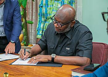 The Ghana Cocoa Board (COCOBOD) has signed a Declaration of Intent to Cooperate with Apex Brasil and the Brazilian Ministry of Agriculture and Livestock to strengthen bilateral collaboration in the cocoa sector. The signing took place during a high-level meeting at Cocoa House in Accra as part of a Brazilian Presidential Mission to Africa. The Brazilian delegation, led by Her Excellency Marirana Madeira - Brazilian Ambassador to Ghana, officials from Apex Brasil and the Brazilian Ministry of Agriculture, engaged COCOBOD’s Acting Chief Executive and his management team in discussions on enhancing technical and economic cooperation between the two nations. The discussions focused on leveraging Brazilian technology to improve cocoa productivity, exchanging best practices in disease management, and fostering research collaboration between Brazil’s cocoa sector and the Cocoa Research Institute of Ghana (CRIG). A key concern raised by the delegation was the global cocoa economy and pricing dynamics. The meeting also emphasized the importance of collaborating among the world’s five largest cocoa-producing nations - Côte d’Ivoire, Ghana, Brazil, Nigeria, and Ecuador - to improve farmer incomes and promote sustainability in the cocoa value chain. The visit further explored areas of scientific cooperation, including joint research on cocoa flavour analysis and strategies for managing cocoa diseases such as Witches’ Broom in Brazil and Cocoa Swollen Shoot Virus Disease (CSSVD) in Ghana. Additionally, the delegation expressed interest in Ghana and Côte d’Ivoire’s Living Income Differential (LID) of $400 per tonne, a model that ensures better earnings for cocoa farmers. At the end of the meeting, the three parties—COCOBOD, ApexBrasil, and the Brazilian Ministry of Agriculture and Livestock—signed the Declaration of Intent to Cooperate. The agreement marks a significant step towards strengthening bilateral relations, promoting sustainable cocoa farming, and enhancing research collaborations between Ghana and Brazil