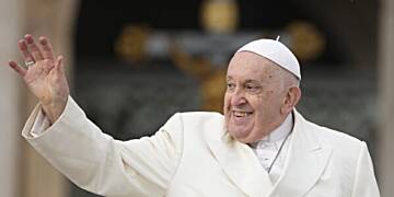 Pope calls on world leaders to cancel debts of poorer nations