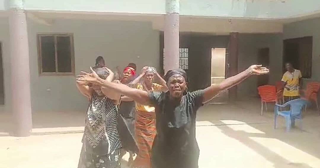 Suspected armed robbers attack sokoban krofrom palace to steal black stool