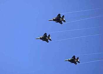 Fighter-Jets-accidentally-drop-Bombs-on-civilian-district-in-South-Korea-Injuring-15