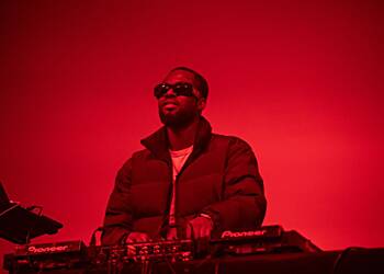 DJ SLY KING DELIVERS MASTERFUL PERFORMANCE AT STONEBWOY'S "UP & RUNNING" TOUR FINALE