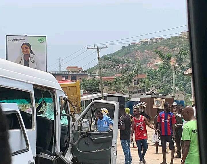 Fuel tanker crashes with sprinter driver carrying footballers at Tuba Junction leaving them injured