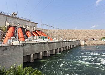 Ghana secures $180 million to boost renewable energy, cut electricity costs