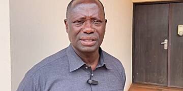 Lands Minister visits Damang Mine, assures workers of Job security amid takeover