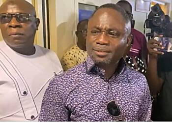 Health-Minister-confronts-staff-of-Tamale-Teaching-Hospital-over-negligence-claims