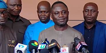 Tamale-Teaching-Hospital-strike-let’s-call-off-the-strike-I-will-take-care-of-your-interests-Akandoh-appeals