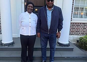 Mahama visits Prof Opoku-Agyeman on Mother’s Day