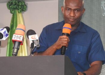 The cedis will no doubt break the 8 – Economist Dr. Sa-ad Iddrisu