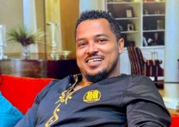Van Vicker applauds President Mahama for remarkable cedi gains