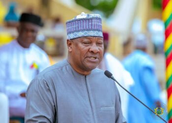 Hajj fares set to drop next year if cedi remains strong - Mahama assures