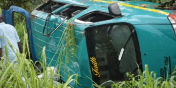 E/R- Children, pregnant woman, survive accident on Adukrom road