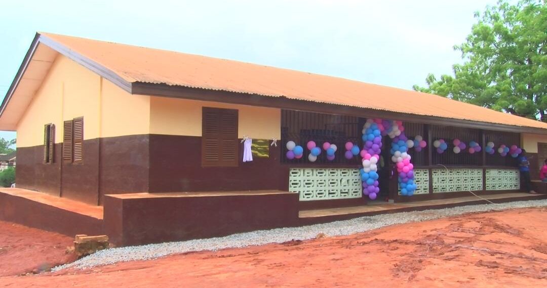 GES official commends KPMG for renovating Anumle Cluster of Schools