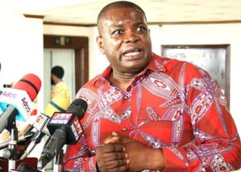 Concerned Drivers Association Issues One-Week Ultimatum to Roads Minister Over Pokuase-Nsawam Road