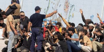 Libya: More than 100 captured migrants freed; suspected traffickers arrested - Officials confirm