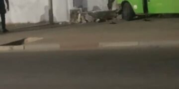 BREAKING: Trotro Crashes into Former President Akufo-Addo’s Nima Residence