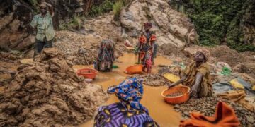 Congo: Mining becomes dire means of survival for women as rebel attacks destroy settlements