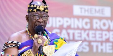 Omanhene of Yeji Appeals to Bono East Regional Minister to Enforce Ban on Chemicals in Fishing