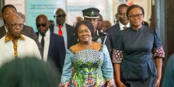 “Cedi no apicki paaaa” – Vice President hails steady appreciation of the Cedi