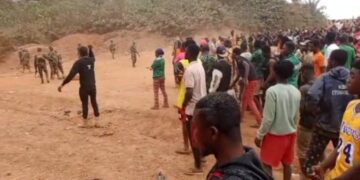 Chaos erupts in Manso Nyankomase over military violence