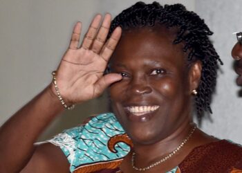 Ivory Coast's Simone Gbagbo announces plans to contest for president