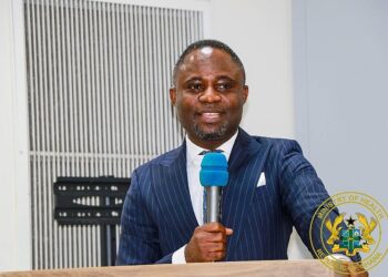 Health Minister orders tougher action against illegal health operators