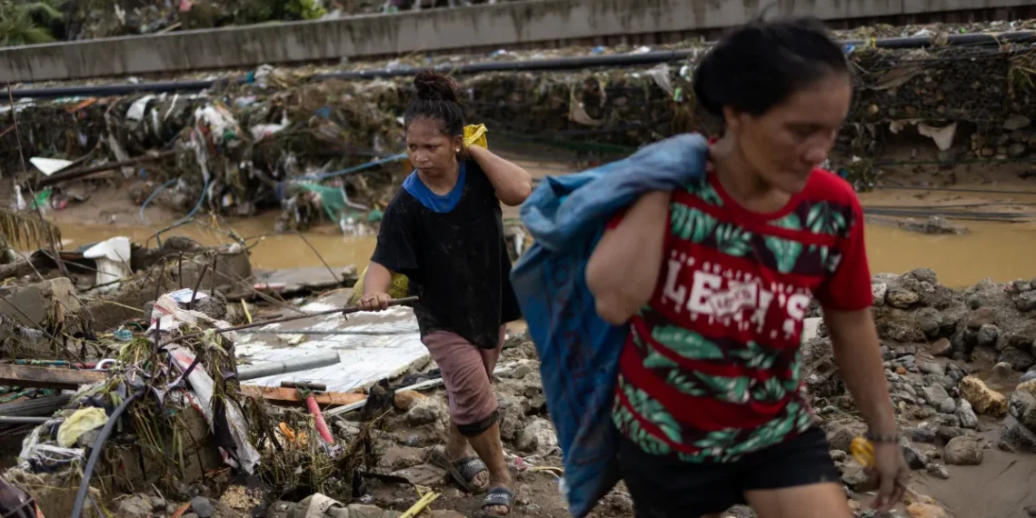Typhoon Kalmaegi leaves Philippines struggling as authorities reel from deadly natural disaster