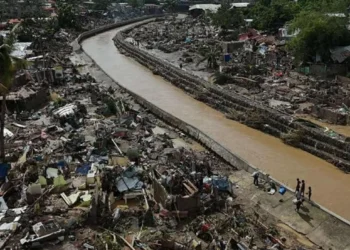 Philippines: Second typhoon in less than a week claims six lives
