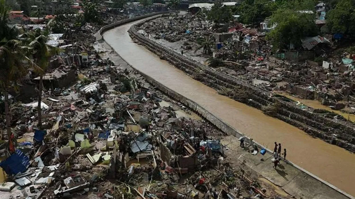 Philippines: Second typhoon in less than a week claims six lives