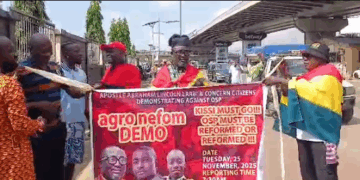 Deputy Presidential Spokesperson receives petition from protesters demanding OSP’s removal